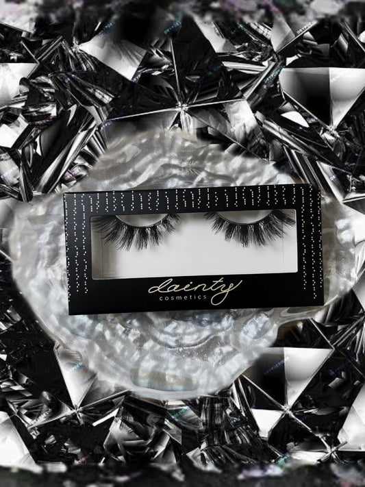 Dainty Estrella Lashes