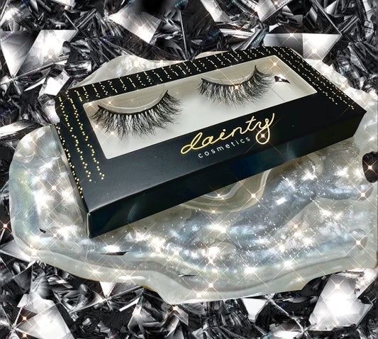 Dainty Luna Lashes