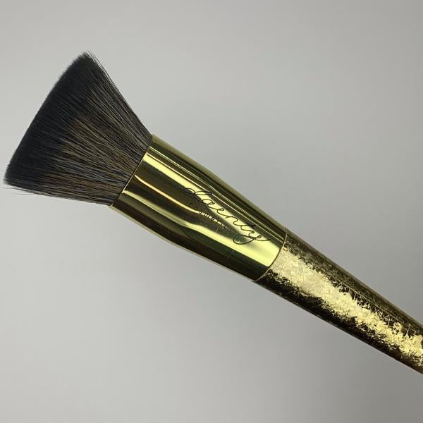 Foundation brush
