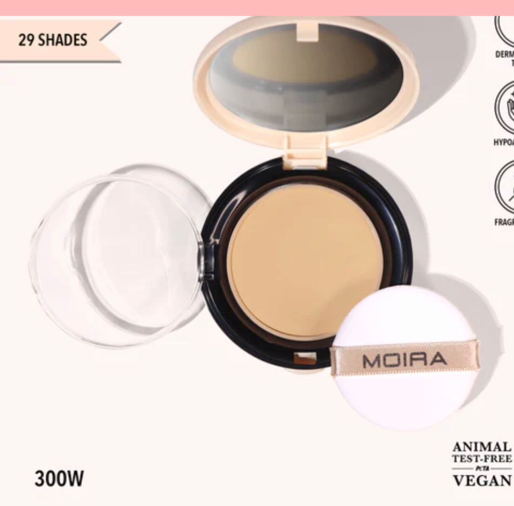 Moira/complete wear powder foundation 300w