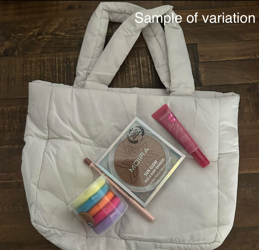 Tote & Makeup Scoops