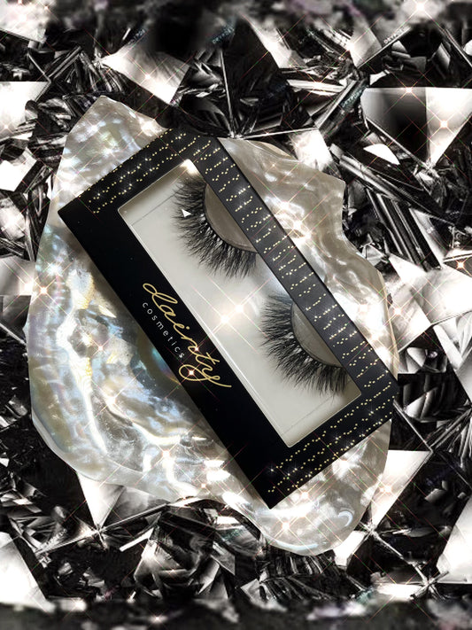 Dainty Luna Lashes